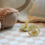 Itzy Soother™ Glow in the Dark Natural Rubber Pacifier - 6-18M - Image 10